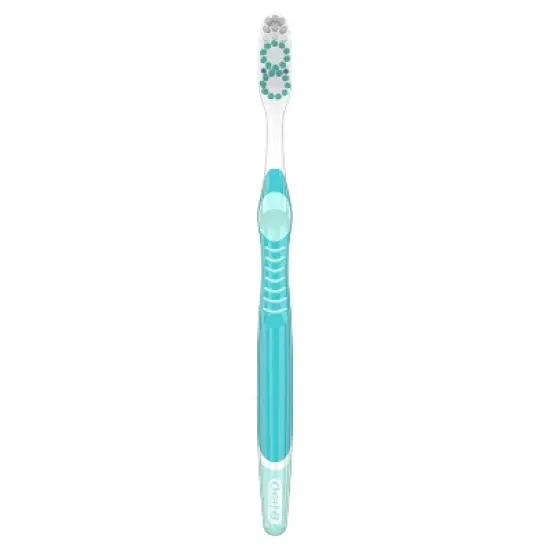 Oral-B Vivid Advanced Whitening Manual Toothbrush - Soft image {7}