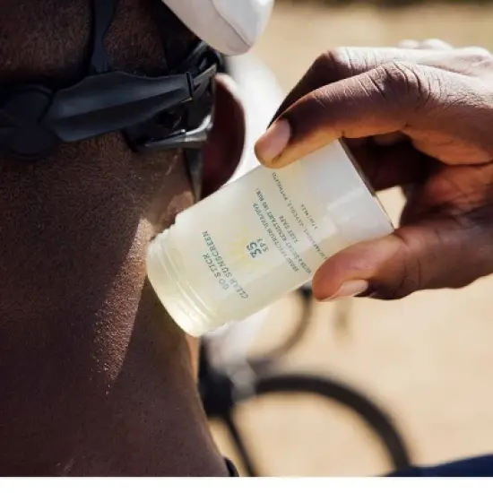 OARS + ALPS Clear Sunscreen Go Stick - SPF 35 - 1.7oz image {4}