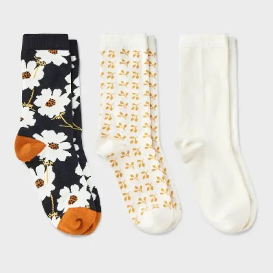 Women's Floral 3pk Crew Socks - A New Day&trade; Black/Ivory/Gold 4-10: Tagless, Smooth Toe Seams image {3}
