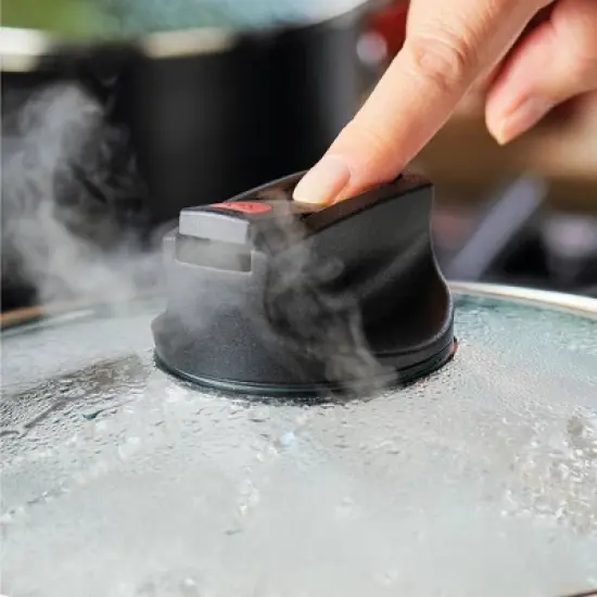 Farberware Smart Control 11.25" Covered Everything Pan with 2 Side Handles Black image {4}