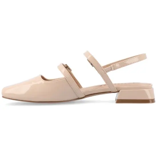 Journee Women's Gretchenn Wide Width Flats image {1}