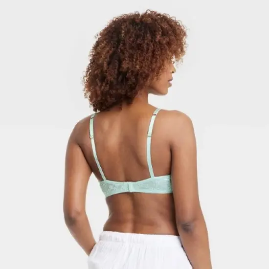 Women's Lace Plunge Push-Up Bra - Auden&trade; image {1}