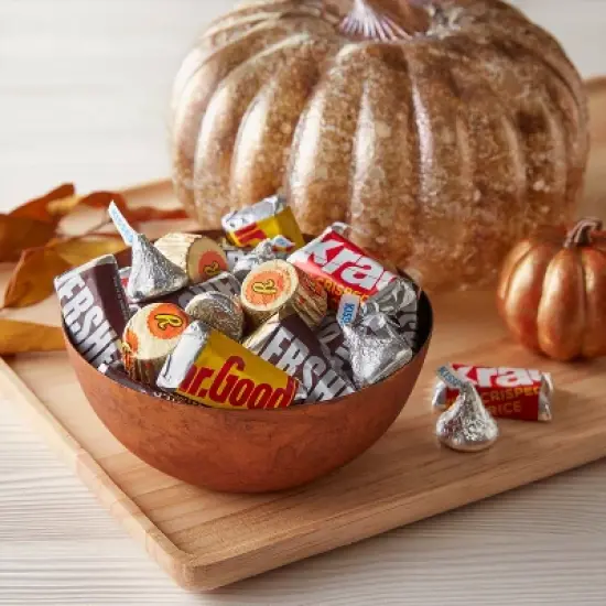 Hershey Miniatures Assorted Chocolate Variety Pack - 35oz image {1}