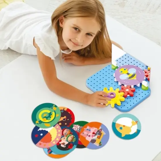 Quercetti: Mirrorello &ndash; Gear Assembly Toy, Crank & Discs, STEM Learning, Kids 4+ image {8}
