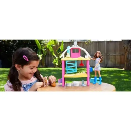 ​Barbie Hatch & Gather Egg Farm Playset image {1}