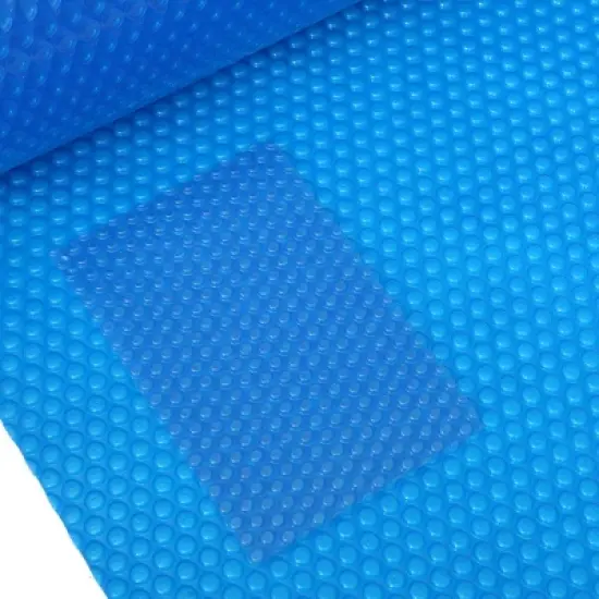 Northlight 8' x 5.5' Rectangular Floating Swimming Pool Solar Cover image {2}