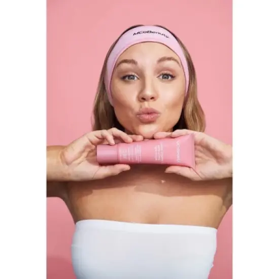 MCoBeauty Gentle Vitamin C Exfoliating Face Scrub - Face Scrub Cleanser - 4.06 oz image {4}