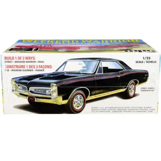 Skill 3 Model Kit 1967 Pontiac GTO "Weekend Warrior" 3 in 1 Kit 1/25 Scale Model by MPC image {1}