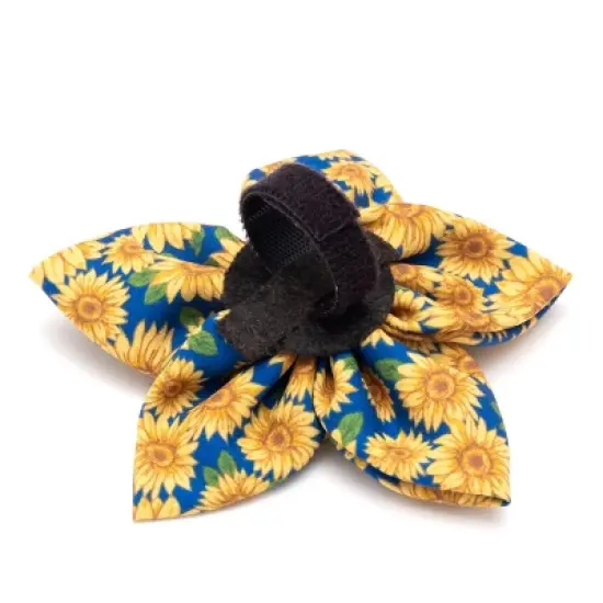 The Worthy Dog Sunflowers Flower - Adjustable Pet Collar Accessory image {1}