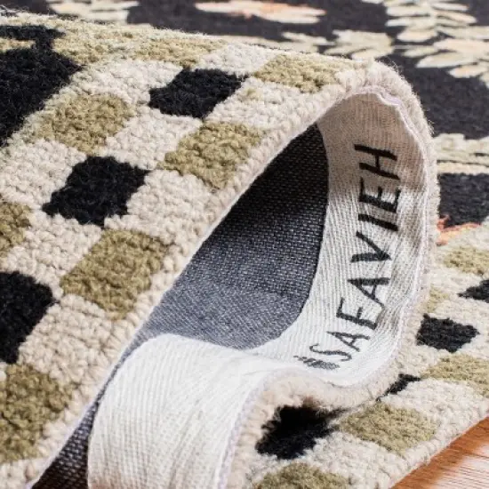 Chelsea HK55 Hand Hooked Rugs - Safavieh image {3}