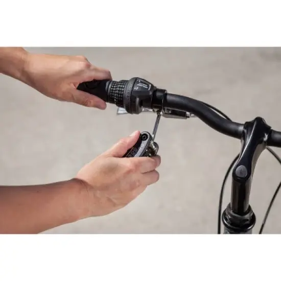 Schwinn Bike Seat Pack with Repair Tools - Black image {6}