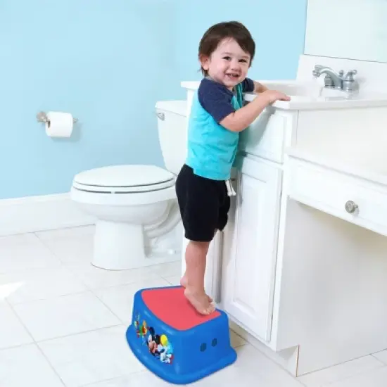 Disney Mickey Mouse Step Stool image {4}