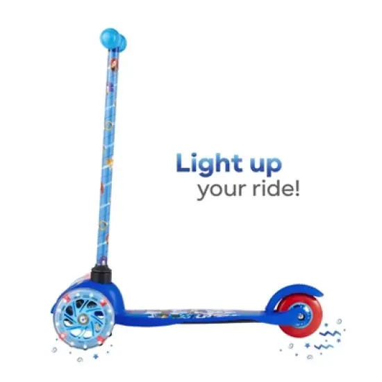 Sonic Tilt and Turn Scooter with Light Up Wheels image {9}