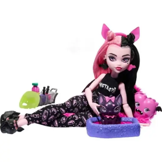 Monster High Creepover Party - Draculaura Doll image {4}