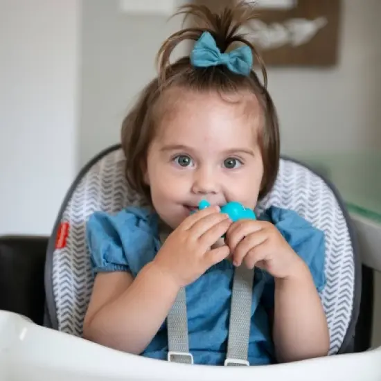 The Clever Baby Jet Medicine Dispenser and Teether - 2pc image {4}