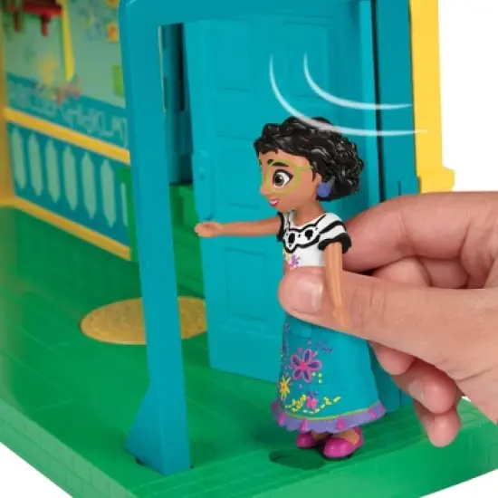 Disney Encanto Mirabel Small Doll & Room Accessories image {9}