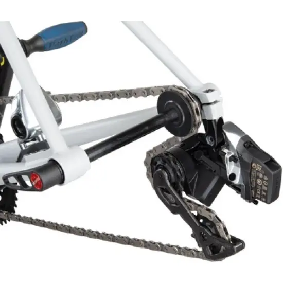 Park Tool DH-1 Dummy Hub For Chain Cleaning Works with QR and thru axle image {2}