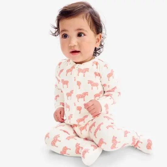 Primary Baby Organic Animal Friends Zip Footie image {6}