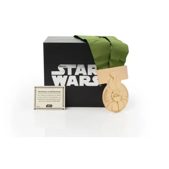 SalesOne LLC Star Wars Medal of Yavin Gold 24KT 1:1 Scale Licensed Prop Replica image {3}
