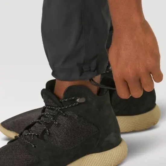 Wrangler Men's ATG Slim Fit Taper Synthetic Trail Jogger Pants image {7}