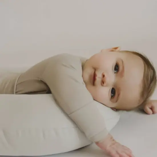 Snuggle Me Organic Lounger image {4}