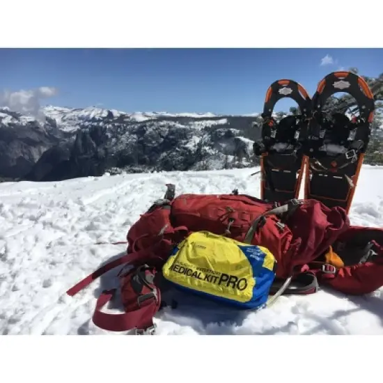Adventure Medical Kits Ultralight/Watertight Pro First Aid Kit image {4}