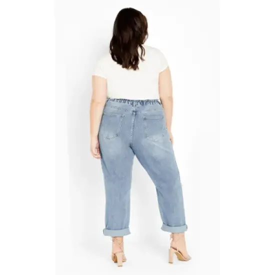 Women's Plus Size Hannah Rip Jean - Light Wash | CITY CHIC image {4}