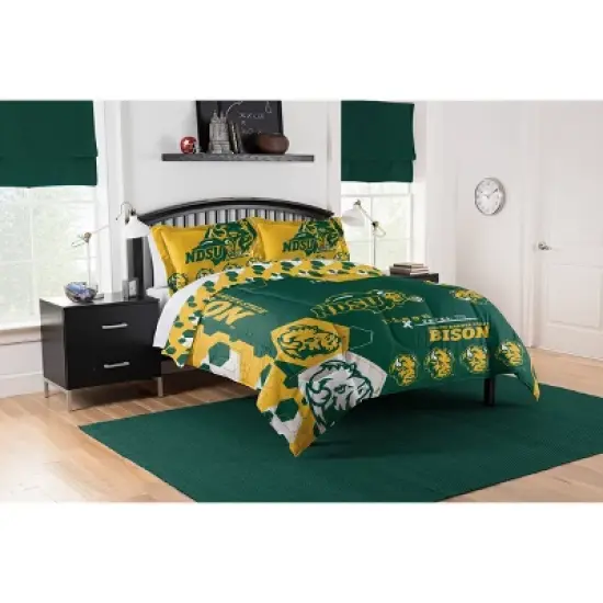 NCAA North Dakota State Bison Hexagon Comforter Set image {2}