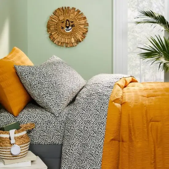 Animal Microfiber Kids' Sheet Set - Pillowfort&trade; image {1}