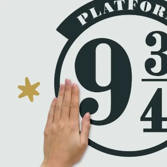 Hogwarts Express Giant Wall Decal - RoomMates image {4}