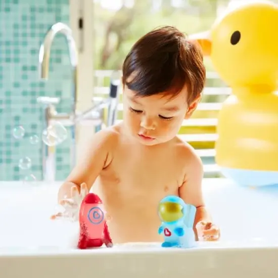 Munchkin Galaxy Buddies Bath Toy - 2pk image {4}
