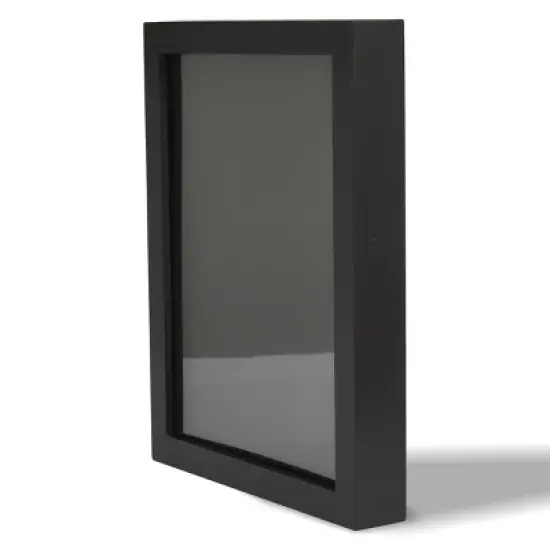 Kid Art Showcase Frame Black - Bullseye's Playground&trade; image {1}