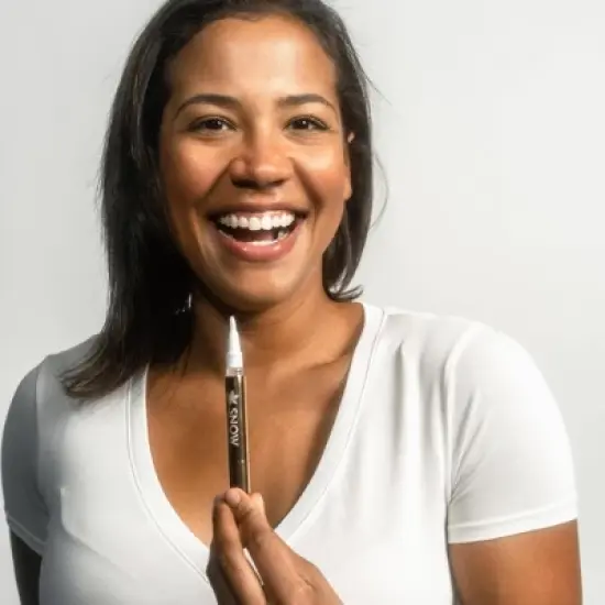 Snow Maximum Strength Whitening Wand Gold - 2pk image {4}