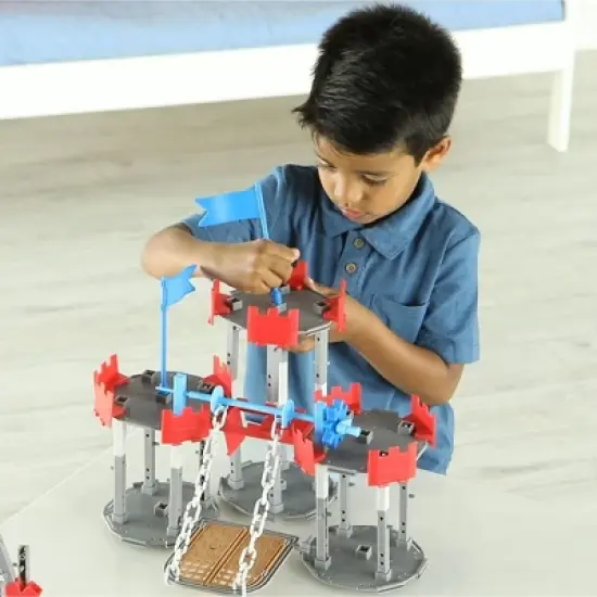 Learning Resources Engineering and Design Castle Building Set image {7}