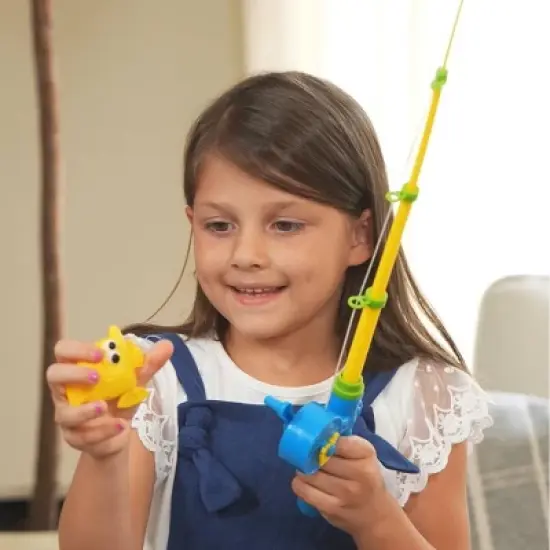 Pressman Let's Go Fishin' 123 in the Sea Game image {3}