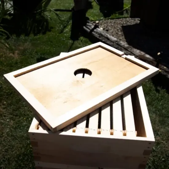 Lehman's Stoney Acres Inner Cover for 8-Frame Langstroth Hive, Essential Insulation and Ventilation, Protects From Moisture and Cold image {3}