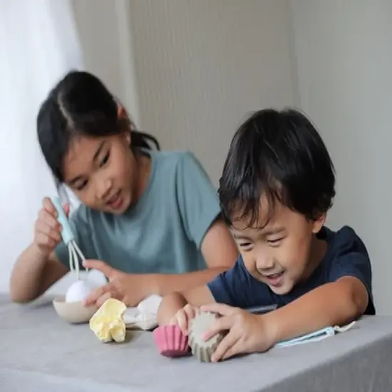 Plantoys| Cupcake Set image {6}