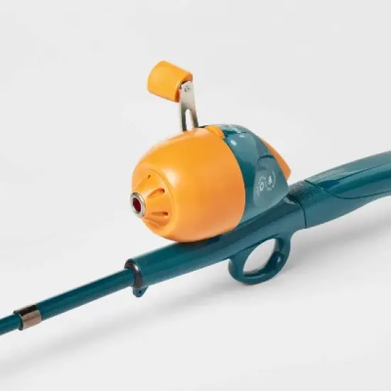 Kids' Right Handed Spincasting Conventional Fishing Rod and Reel Combo - Embark&trade; image {2}