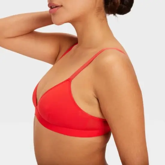 Parade Women's Re:Play Triangle Wireless Bralette image {1}