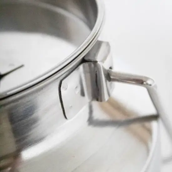 Lehman's Small Stainless Steel Milk Can, Seamless Solid Bail, 10 inches high, 1.3 Gallon image {3}