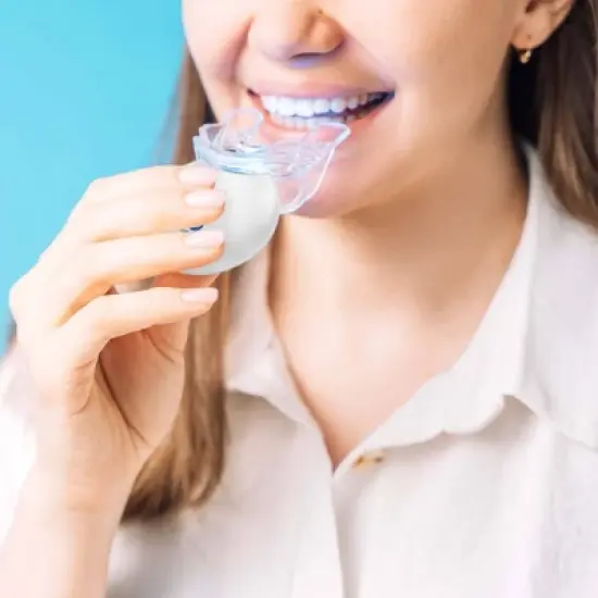 Pursonic Advanced LED Teeth Whitening Solution - 20 Treatments image {4}