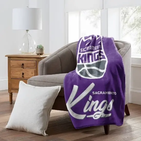 NBA Sacramento Kings 50 x 60 Raschel Throw Blanket image {1}