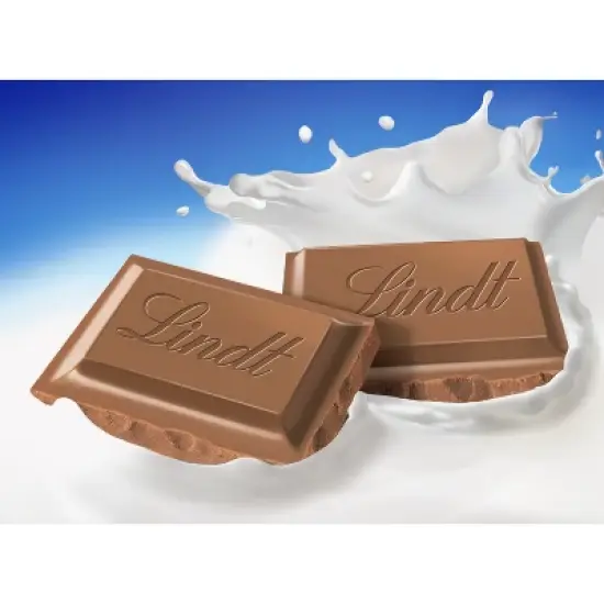 Lindt Classic Recipe Milk Chocolate Candy Bar - 4.4 oz. image {2}