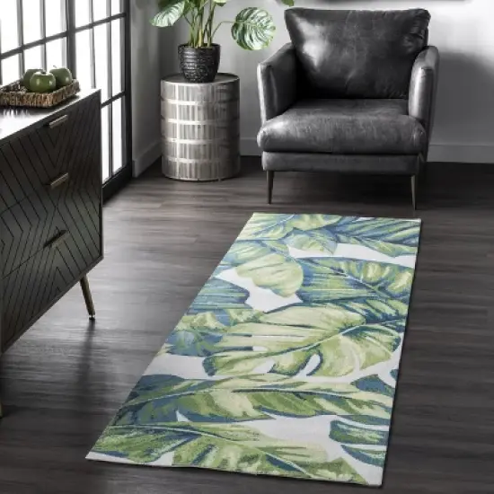 nuLOOM Lisa Floral Indoor/Outdoor Area Rug image {1}