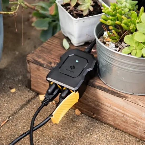 Etekcity Voltson Smart Light Switch System Wi-Fi Outlet (10A) image {6}