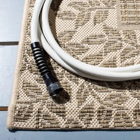 Courtyard CY0727 Power Loomed Indoor and Outdoor Rug - Safavieh image {2}