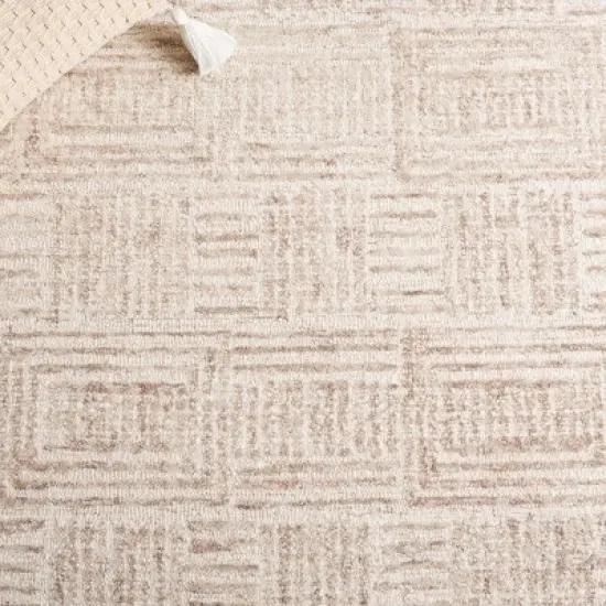 Ebony EBN907 Handmade Tufted Rug - Safavieh image {2}